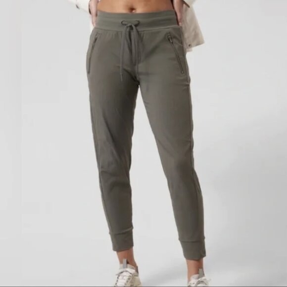 Athleta Trekkie Mid Rise Legacy Jogger Pants in Arbor Olive Green, 10 - Picture 1 of 12